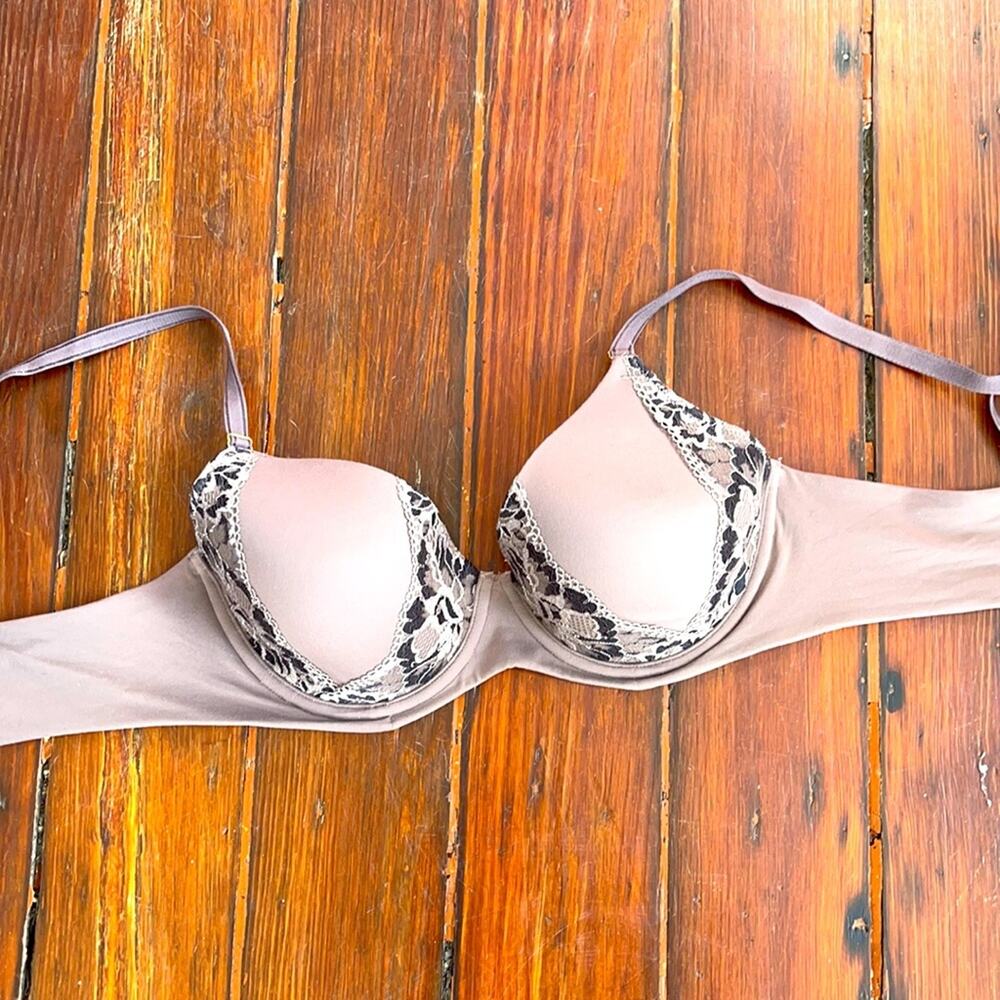 Soma Embraceable Perfect Coverage underwire lace bra sz 36C